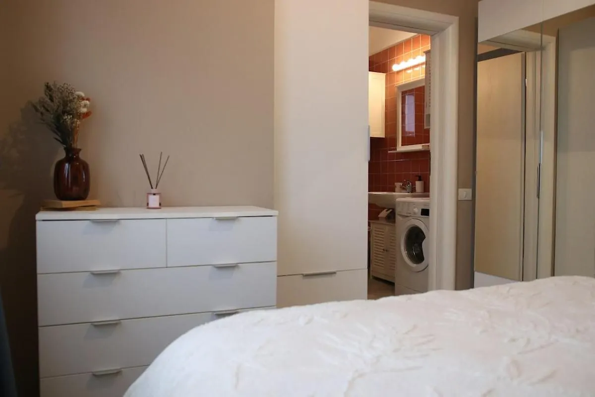 Homey Apartment Vacaresti Bucharest 0*,  Romania